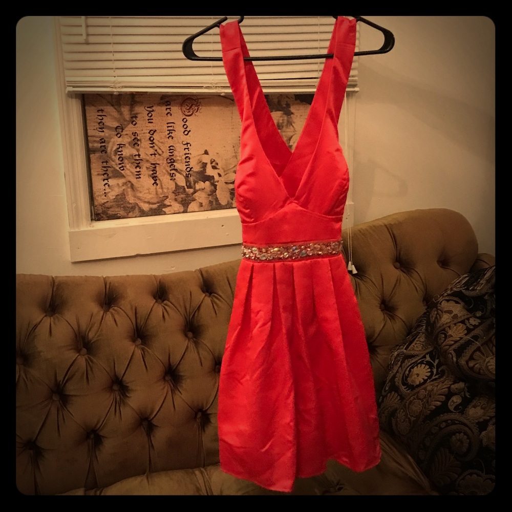 Red Trixxi dress midi length